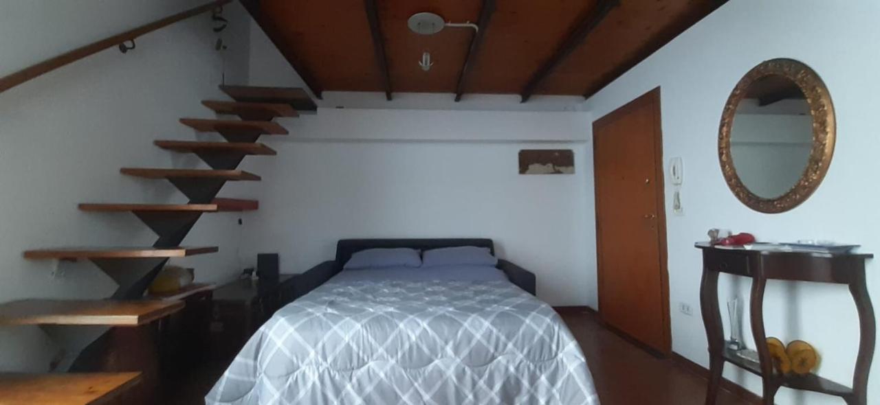 La Casa Sul Como Neapol Zewnętrze zdjęcie